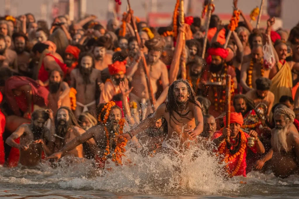 Tragedy Strikes Maha Kumbh Festival in India: Over 30 Dead in Stampede