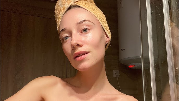 natural beauty routine for minimalist lifestyle