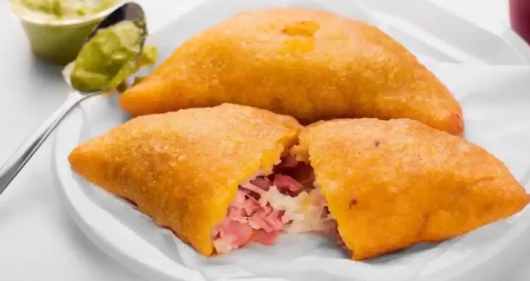 Best Empanada de Jamon y Queso Near Me | Top Local Spots
